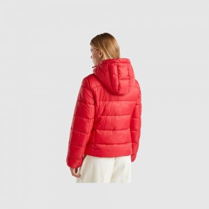 Chamarra Acolchada Benetton Padded puffer with recycled wadding Mujer Rojos | FJKHMZ394