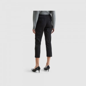 Pantalones Chinos Benetton Cropped stretch cotton Mujer Negros | VGSTFD935