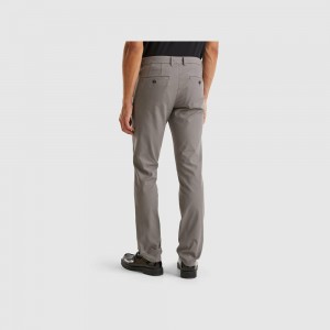 Pantalones Chinos Benetton Slim fit in stretch cotton Hombre Grises Oscuro | JCOSKV402